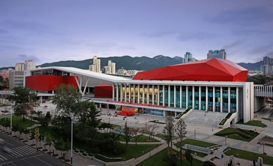 屏东县通知公告的测试信息，内容可以在后台发布编辑删除